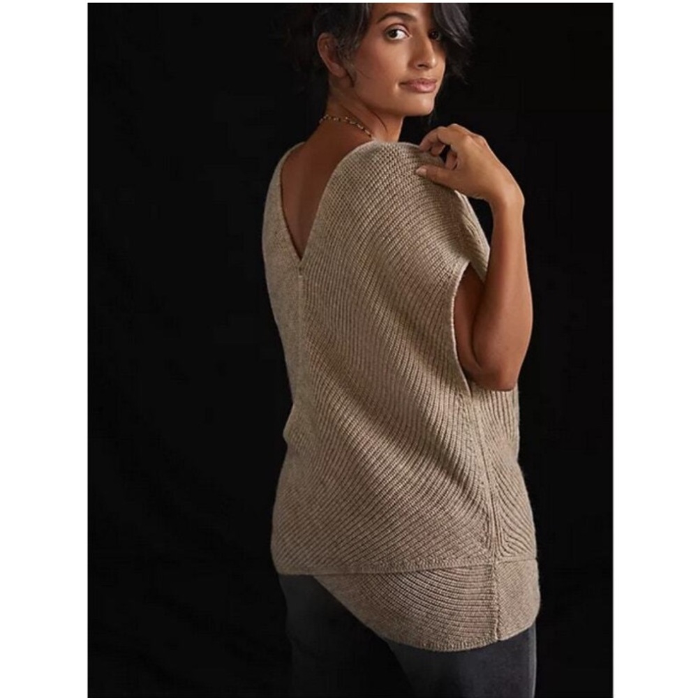 Anthropologie Chunky Knit Surplice V-Neck Pullover Sweater Tan Small
